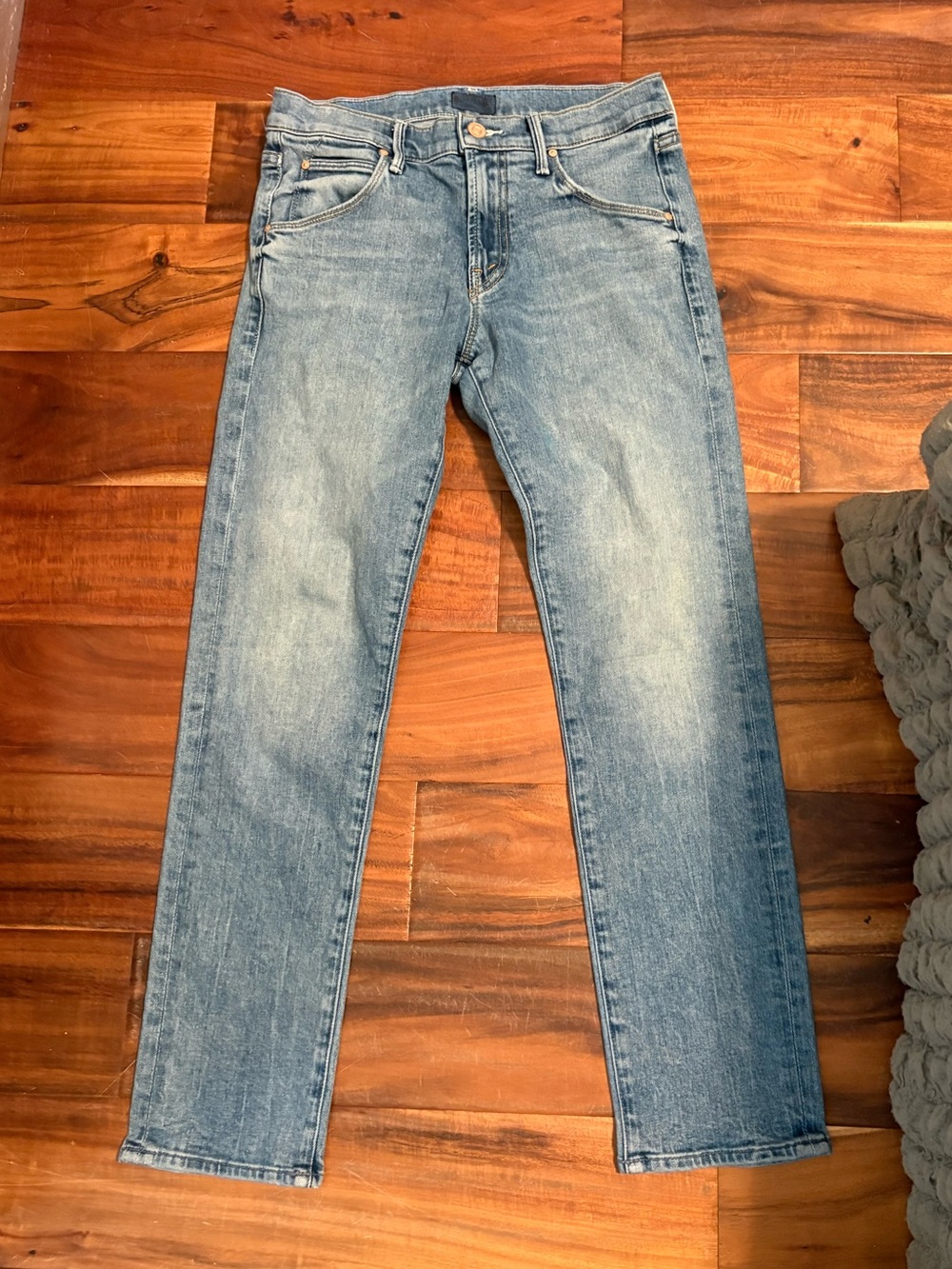 MOTHER The Ditcher Ankle Jeans Truth Or Dare Light Wash Straight Size 24 (0972)